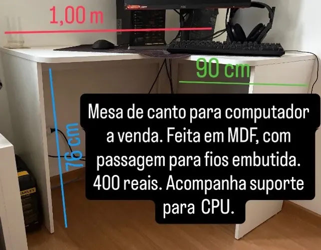 Mesa de canto para computador / estudo
