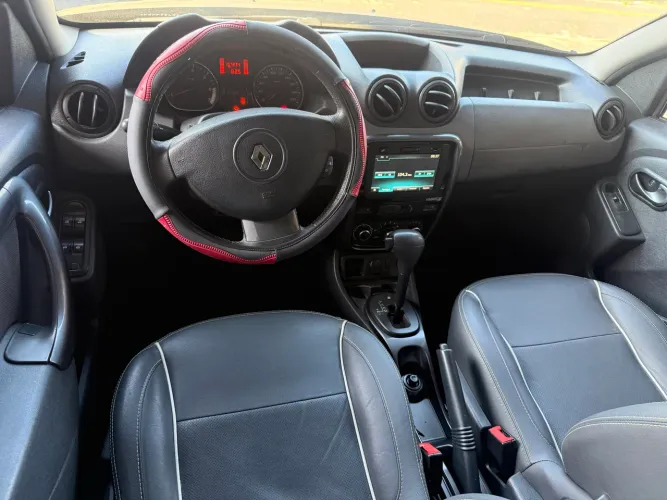 Renault Duster Dynamique 2.0 Hi-flex 16V Aut. 2013
