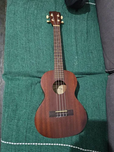Makala Tenor Importado
