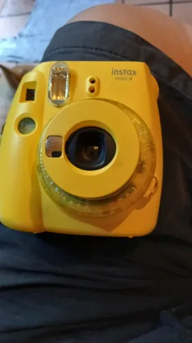 Fujifilm Instax Mini 9 Amarela