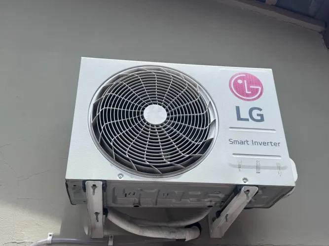 Ar condicionado LG Inverter 12.000 Bts