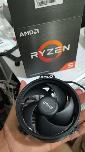 Cooler AMD