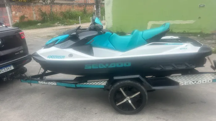 Seadoo Gti 130 com som e escada