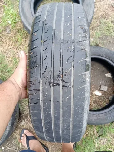 Pneus bons usados