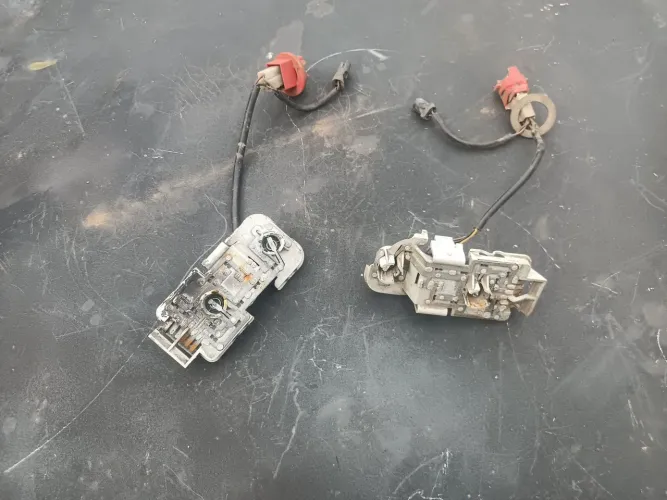 Par circuito lanterna traseira VW Gol G4 de 06 a 2013