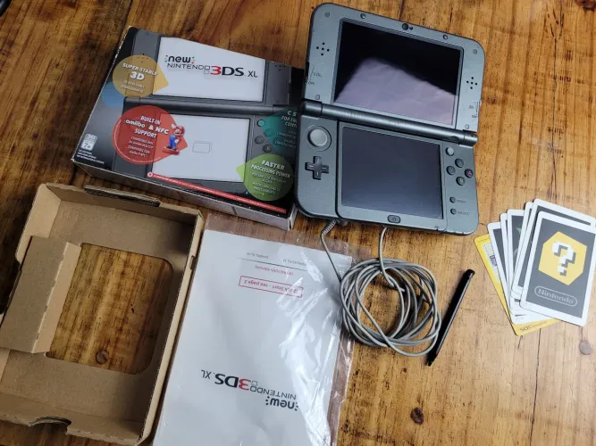 New Nintendo 3DS XL Na Caixa
