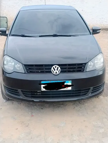 Volkswagen Polo Sedan 1.6 MI Total Flex 8V 4P 2013
