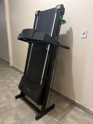 Esteira Dream Concept 2.5 Ate 130kg Motor 2,5 Hpm Bivolt