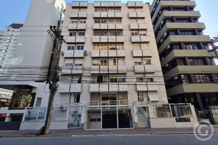 Conforto e praticidade no Centro de Florianópolis