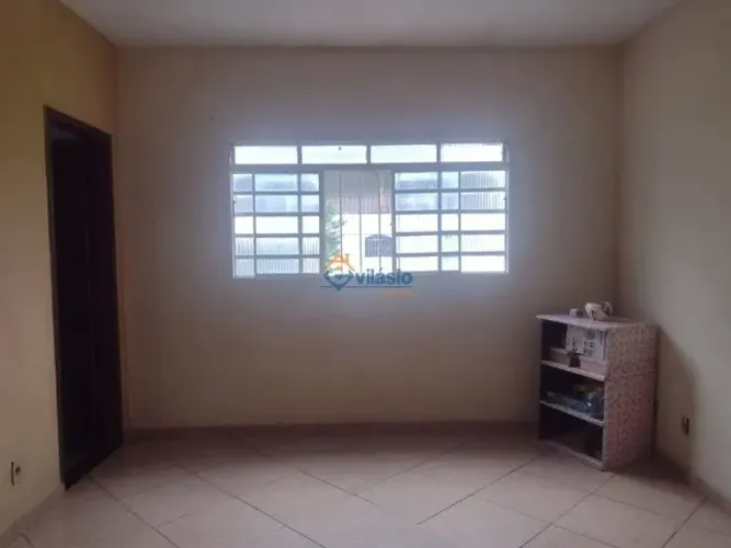 Casa 4 quartos Primeiro de Maio Belo Horizonte