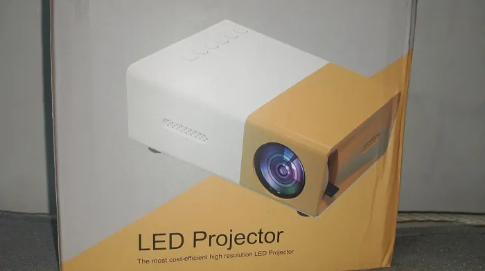LED PROJETOR MINI