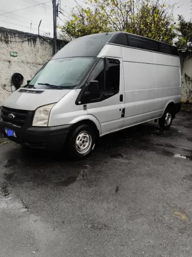 Ford Transit Furgão 3550 2.4 Tdci Longo Dies. 2011