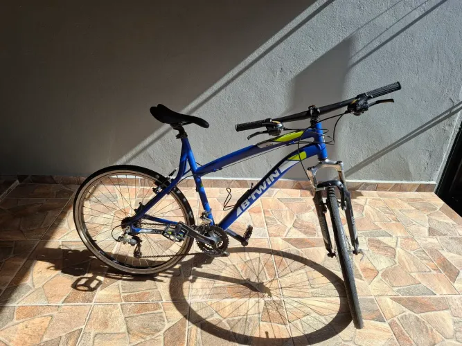Bicicleta Rockrider aro 26