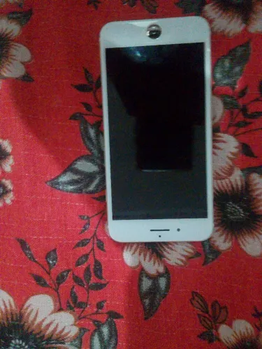 Phone 7plus 32gb com apenas problema na placa
