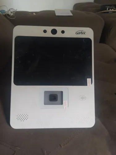 Terminal De Consulta Preço Gertec Gbot Wi-fi Mídia Android