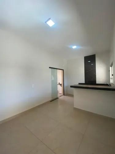 CASA NOVA À VENDA | BAIRRO NOVO HORIZONTE ARAXÁ/MG