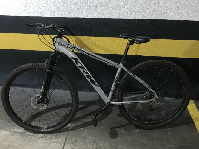 Bicicleta KRW Aro 29 Alumínio - Excelente Estado