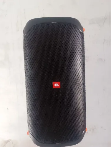Vendo uma caixa JBL box 110
