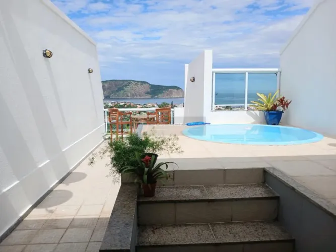 Cobertura com 2 quartos - Camboinhas - Niterói/RJ