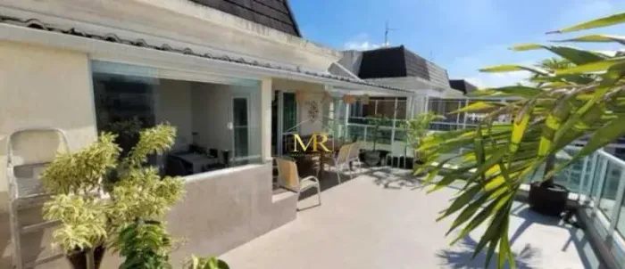 Cobertura Duplex à Venda - 3 Quartos - Barra da Tijuca - 200 m² com Vista Livre no Lê Parc
