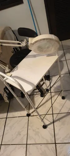 Carrinho auxiliar com Luminária 