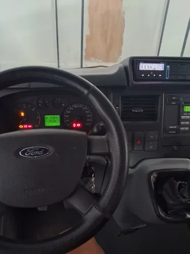 Ford Transit Furgão 2.2 Tdci Longa Diesel 2013