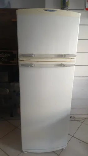 VENDO GELADEIRA BRASTEMP