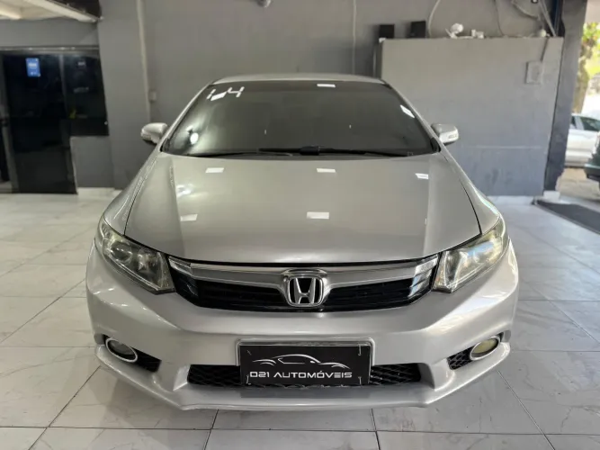 Honda Civic Sedan LXR 2.0 Flexone 16V Aut. 4P 2014