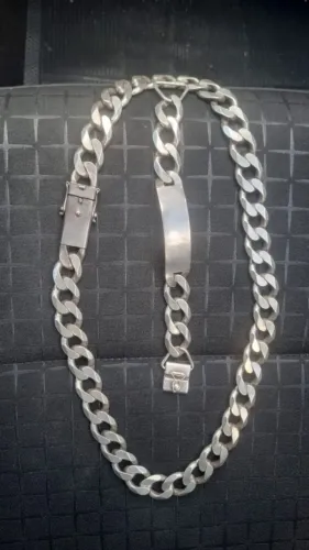 Corrente e pulseira de prata grossa