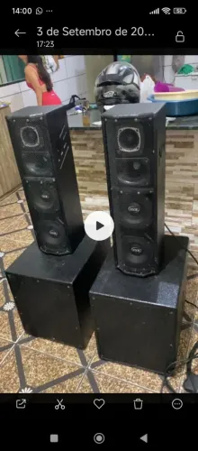 Som sub de 12 ativo alto falante de 600 em casa dois médios com dois alto falante de 250 