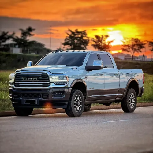 Ram 3500 Limited Longhorn 6.7 TB CD Diesel 2024