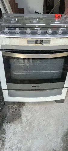 Fogão de 6 bocas brastemp