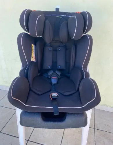 Cadeira bebê conforto 0 à 36kg - Ótimo estado
