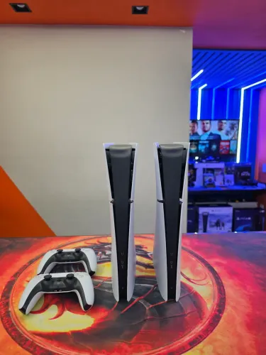 PS5 DIGITAL- NOVA GERAÇÃO + Garantia Somos LOJA FÍSICA!