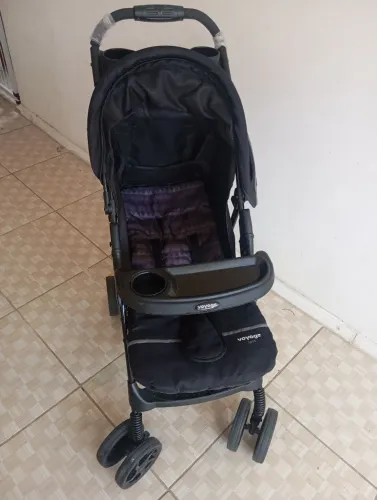 Carrinho de bebê