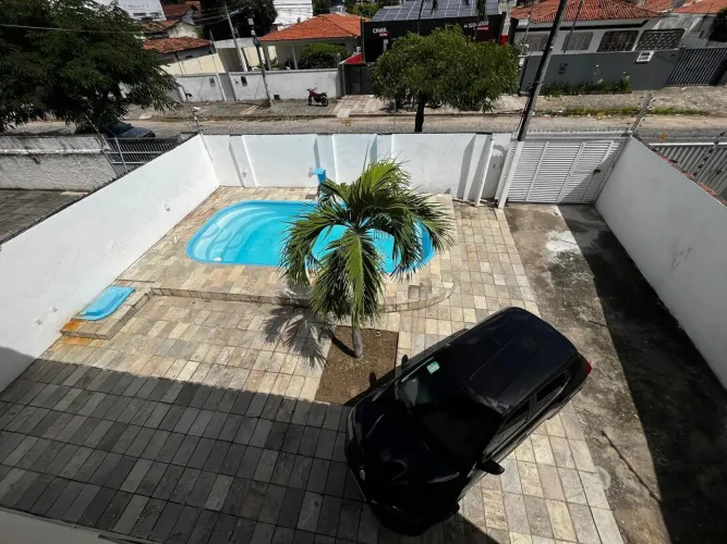 Casa para Locação em João Pessoa, Manaíra, 4 dormitórios, 2 suítes, 2 banheiros, 3 vagas