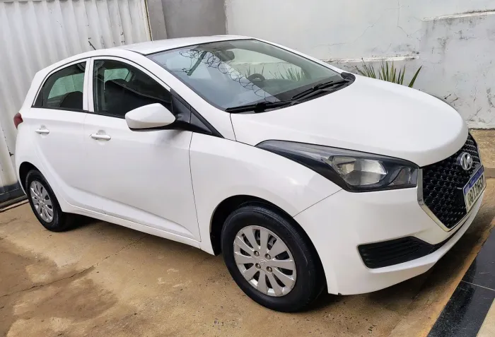 Hyundai HB20 Unique 1.0 Flex 12V Mec. 2019