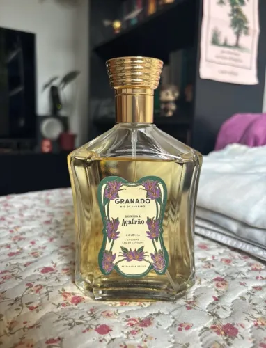 Colônia baunilha e açafrão 300ml granado