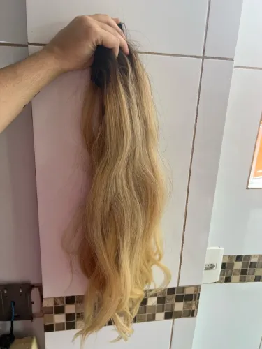 Cabelo Humano Brasileiro Regional LOIRO 123 gr 62 cm na tela ponto americano