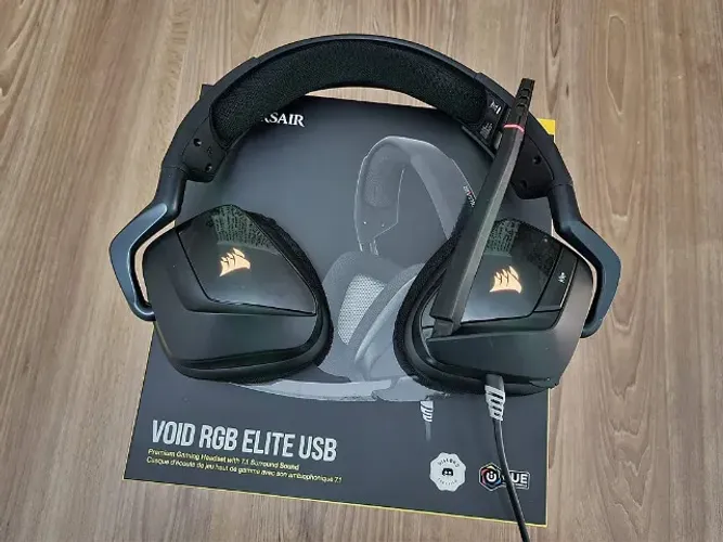 Headset Corsair Elite Void RGB USB