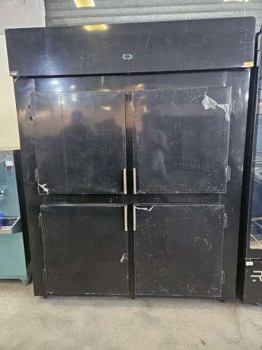 cervejeira 4 portas de 2030 litros preta - nova