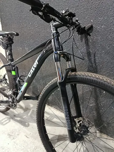 Bicicleta aro 29 mtb Caloi Explorer expert