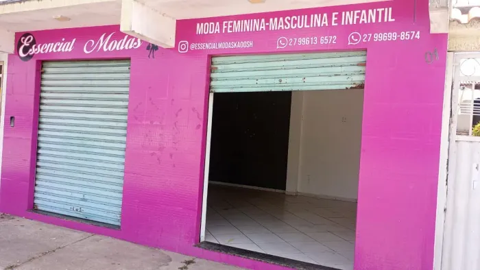 Loja comercial na avenida