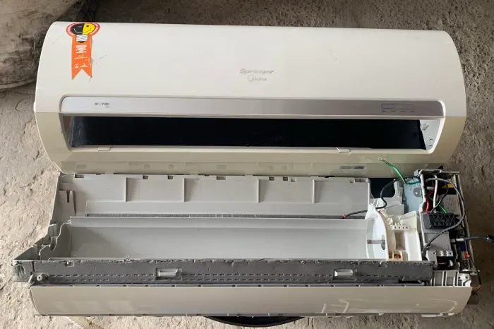 Carcaça Evaporadora Ar Condicionado Split Midea 220v Leia: