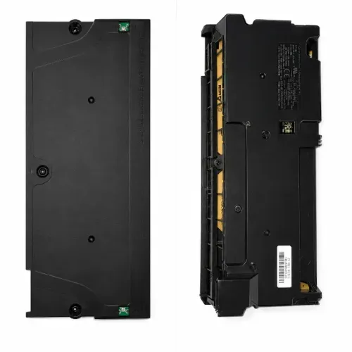 Fonte original de PlayStation 4 Pro modelo ADP-300FR
