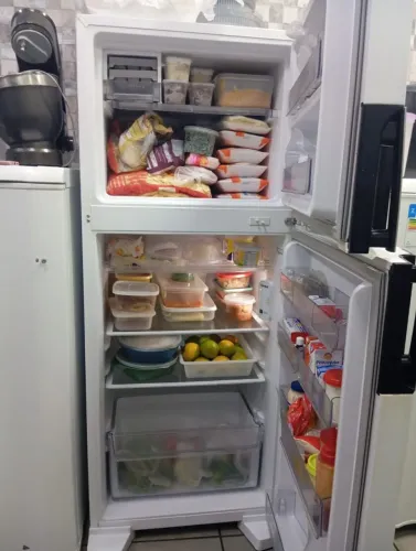 Vendo pertences de Restaurante,mais de 15 iten.s