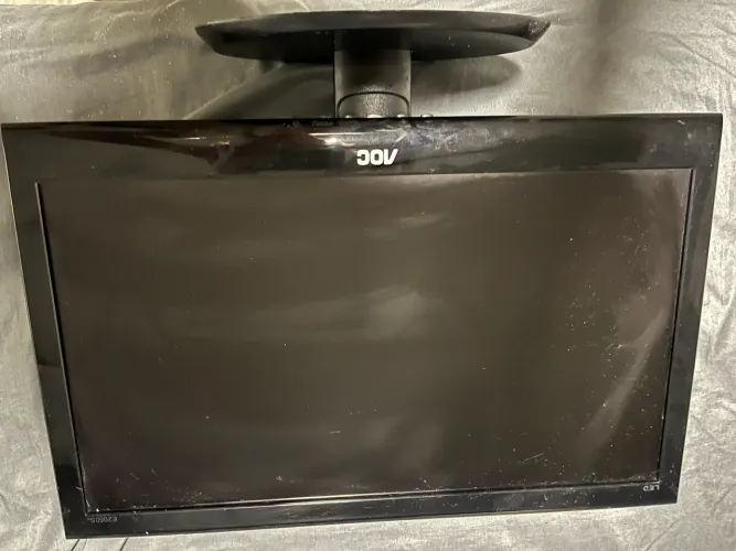 MONITOR AOC 24 POLEGADAS (CONSERVADO)