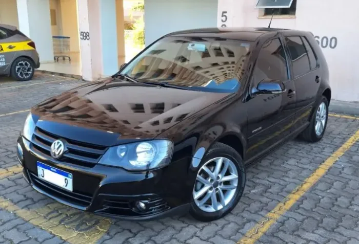 Volkswagen Golf Sportline 1.6 MI Total Flex 8V 4P 2011