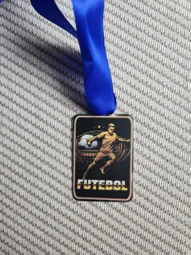Medalhas para futebol e futsal novas.