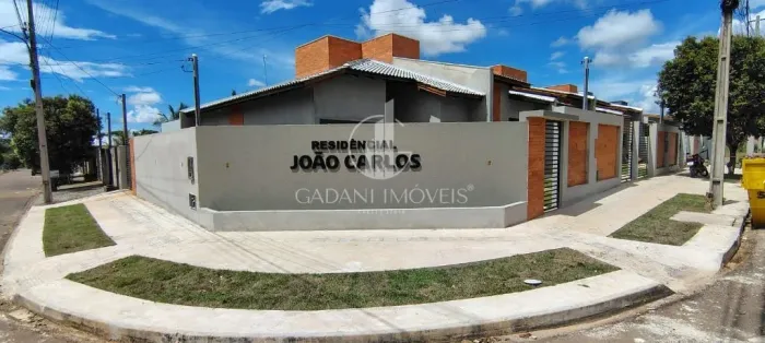 CASA DE 2 QUARTOS A VENDA POR R$ 295.000,00 NO JD BOUNGAVILLE EM SINOP/MT - GADANI IMOVEIS